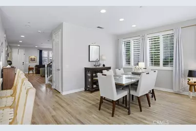 22458 Plantation Court, Saugus, CA 91350 - Photo 16