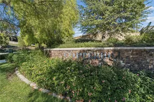 28025 Dickason, Valencia, CA 91354 - Photo 28