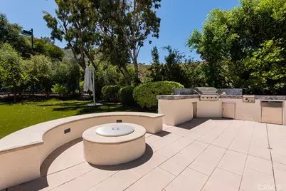 17636 Camino De Yatasto, Pacific Palisades, CA 90272 - Photo 46