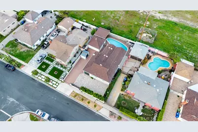 7712 El Caprice Avenue, North Hollywood, CA 91605 - Photo 40