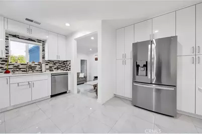 7712 El Caprice Avenue, North Hollywood, CA 91605 - Photo 12