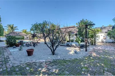 17928 Sunburst Street, Sherwood Forest, CA 91325 - Photo 10