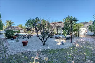 17928 Sunburst St, Sherwood Forest, CA 91325 - Photo 10