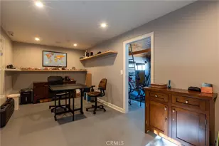 17928 Sunburst St, Sherwood Forest, CA 91325 - Photo 34