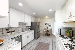 1129 Larrabee St, West Hollywood, CA 90069 - Photo 10