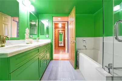 1129 Larrabee Street #10, West Hollywood, CA 90069 - Photo 18