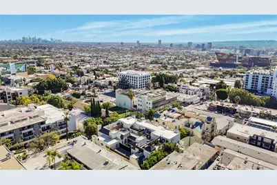 1129 Larrabee Street #10, West Hollywood, CA 90069 - Photo 34