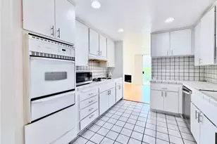1129 Larrabee St, West Hollywood, CA 90069 - Photo 6