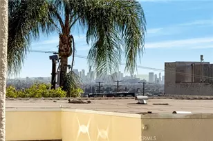 1129 Larrabee St, West Hollywood, CA 90069 - Photo 26