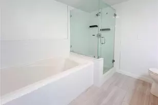 1129 Larrabee St, West Hollywood, CA 90069 - Photo 20