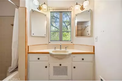 1347 Andenes, Glendale, CA 91208 - Photo 34