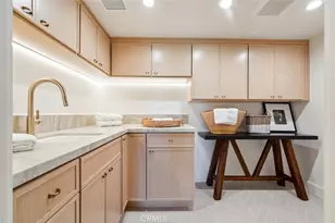 13817 Valley Vista Blvd, Sherman Oaks, CA 91423 - Photo 26