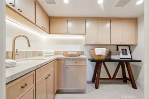 13817 Valley Vista Blvd, Sherman Oaks, CA 91423 - Photo 26