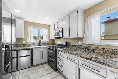 43743 Alain Court, Lancaster, CA 93535 - Photo 12