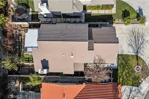 22732 Pear Ct, Saugus, CA 91390 - Photo 38