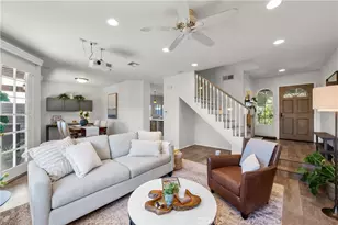 22732 Pear Ct, Saugus, CA 91390 - Photo 8