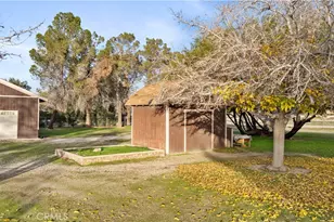 6532 Birch St, Rosamond, CA 93560 - Photo 8