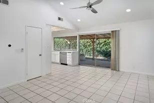 25897 Ramillo, Valencia, CA 91355 - Photo 16