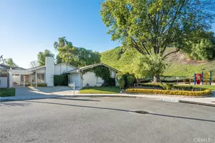 25897 Ramillo, Valencia, CA 91355 - Photo 40