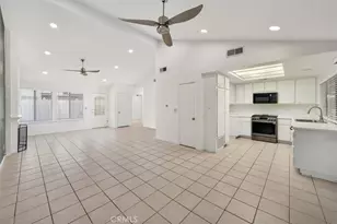 25897 Ramillo, Valencia, CA 91355 - Photo 18