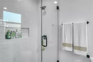 8102 Willis Ave, Panorama City, CA 91402 - Photo 20