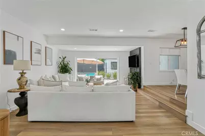 8102 Willis Ave, Panorama City, CA 91402 - Photo 6