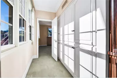 12305 Ridge, Los Angeles, CA 90049 - Photo 46