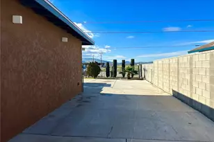 39302 10th, Palmdale, CA 93550 - Photo 6