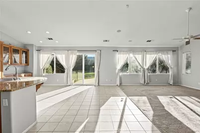 6652 Lacolle Place, Lancaster, CA 93536 - Photo 4