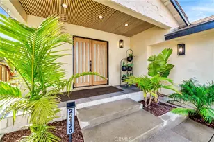 22122 Costanso, Woodland Hills, CA 91364 - Photo 2