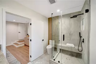 22122 Costanso, Woodland Hills, CA 91364 - Photo 22