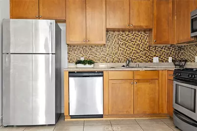 6938 Laurel Canyon Blvd #304, North Hollywood, CA 91605 - Photo 10
