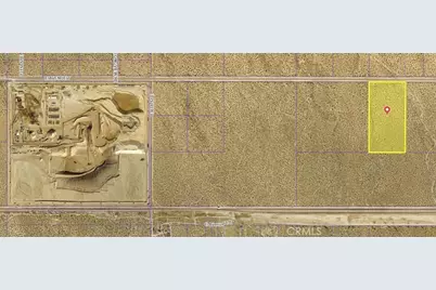 19 Avenue T, Sun Village, CA 93543 - Photo 1