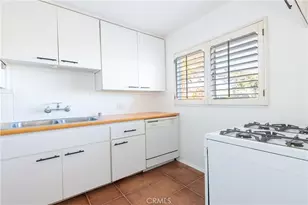 1615 N Laurel Ave, Los Angeles, CA 90046 - Photo 14