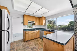 13905 Kopany, Sylmar, CA 91342 - Photo 14