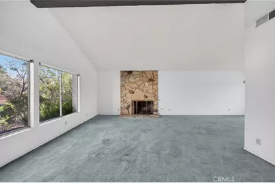 13905 Kopany, Sylmar, CA 91342 - Photo 8