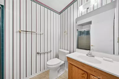 13905 Kopany, Sylmar, CA 91342 - Photo 20