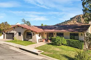 1300 Daily Cir, Glendale, CA 91208 - Photo 2