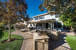 23250 Sherwood Pl, Valencia, CA 91354 - Photo 38