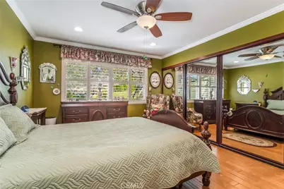 26457 Oak Highland Drive, Newhall, CA 91321 - Photo 12