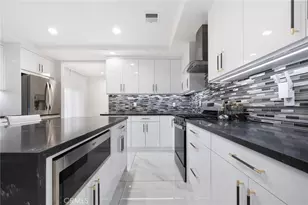 10112 Scoville, Sunland, CA 91040 - Photo 12