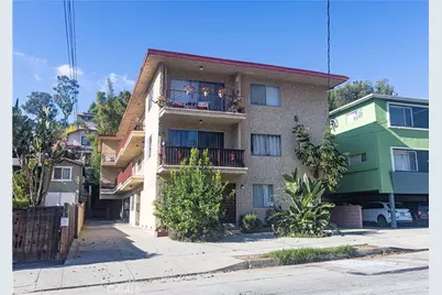 2421 N Beachwood, Los Angeles, CA 90068 - Photo 2