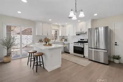 7615 Glade Ave #114, Canoga Park, CA 91304 - Photo 1