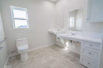 10540 Darling Road, Agua Dulce, CA 91390 - Photo 34