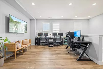 20825 Red Sky Ct, Saugus, CA 91350 - Photo 32