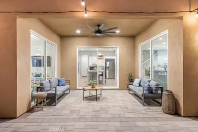 20825 Red Sky Ct, Saugus, CA 91350 - Photo 52
