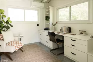 10225 Valley Spring Ln, Toluca Lake, CA 91602 - Photo 28