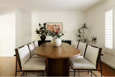 10225 Valley Spring Ln, Toluca Lake, CA 91602 - Photo 16