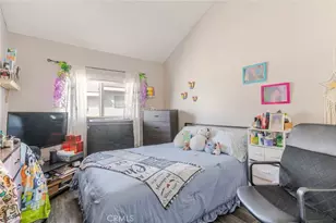 13100 Bromont Ave, Sylmar, CA 91342 - Photo 10