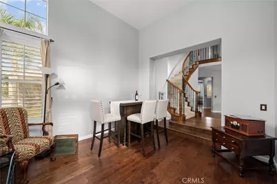 28640 Silverking Trail, Saugus, CA 91390 - Photo 4